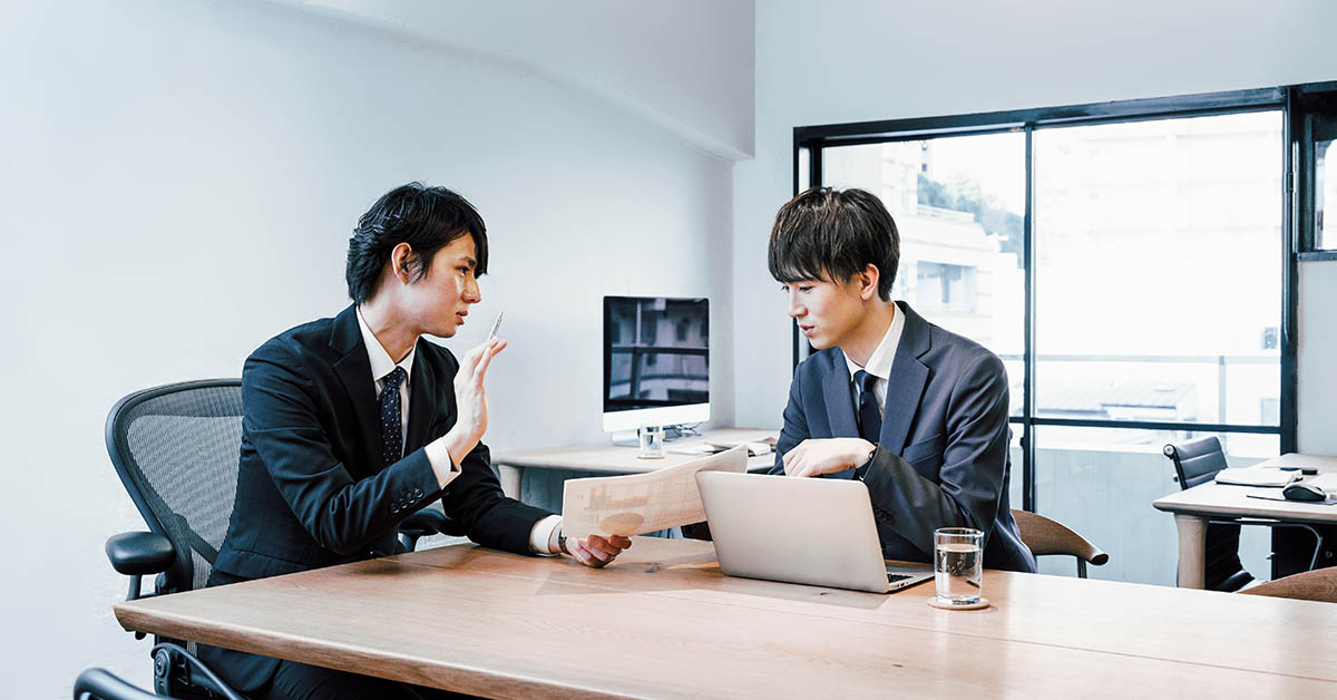 転職に向けて情報提供を受けている候補者