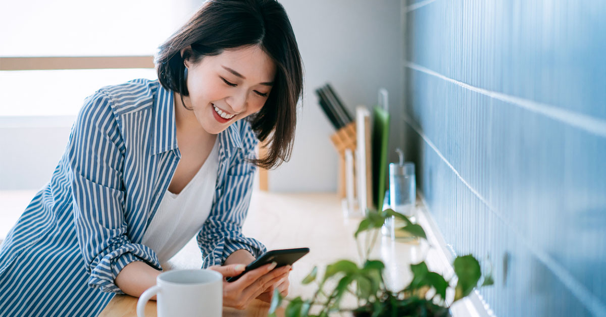 10æå
¥ç€Ÿã§å€ã®ããŒãã¹ãåãåã£ã女æ§ãã¹ããã確èªããŠããæ§å