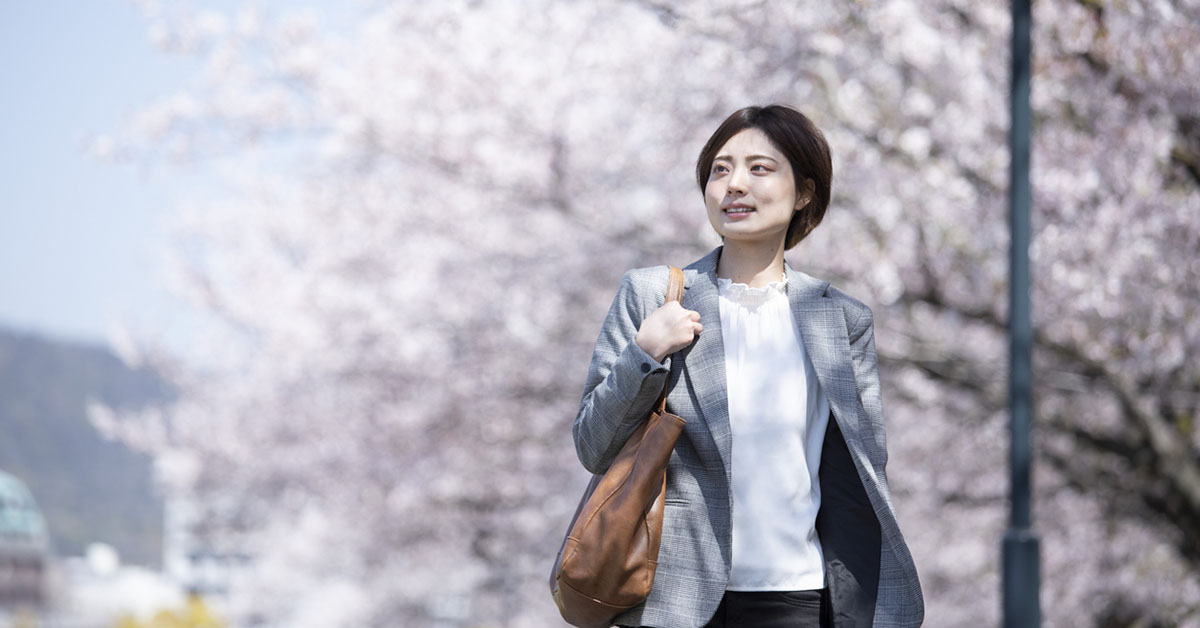 job-change-april-start-japan-gaishikei-company