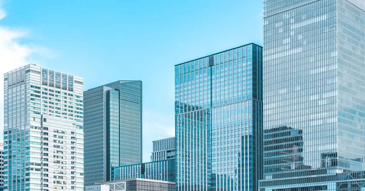 製薬企業のオフィスビル群の写真