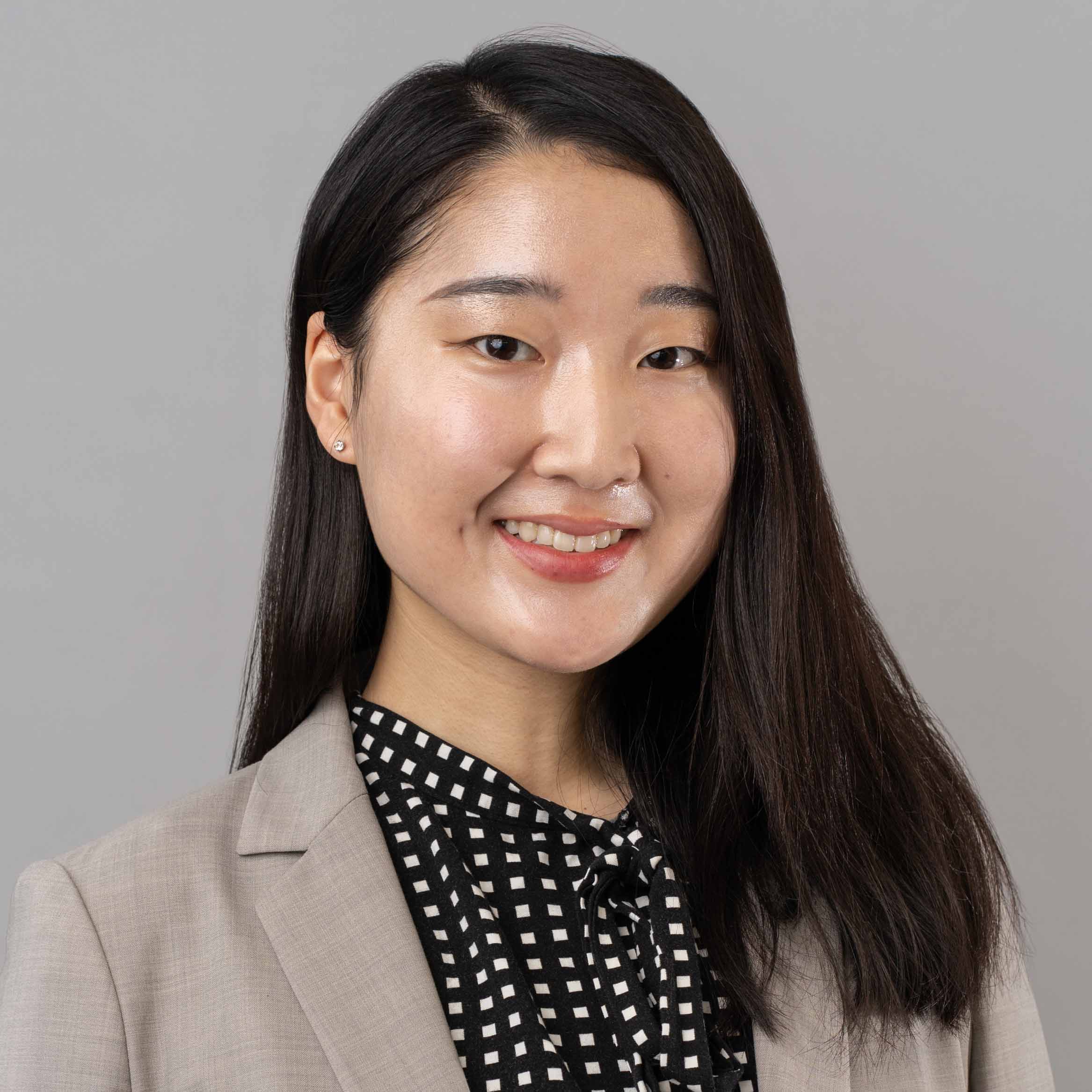 郭 諭里